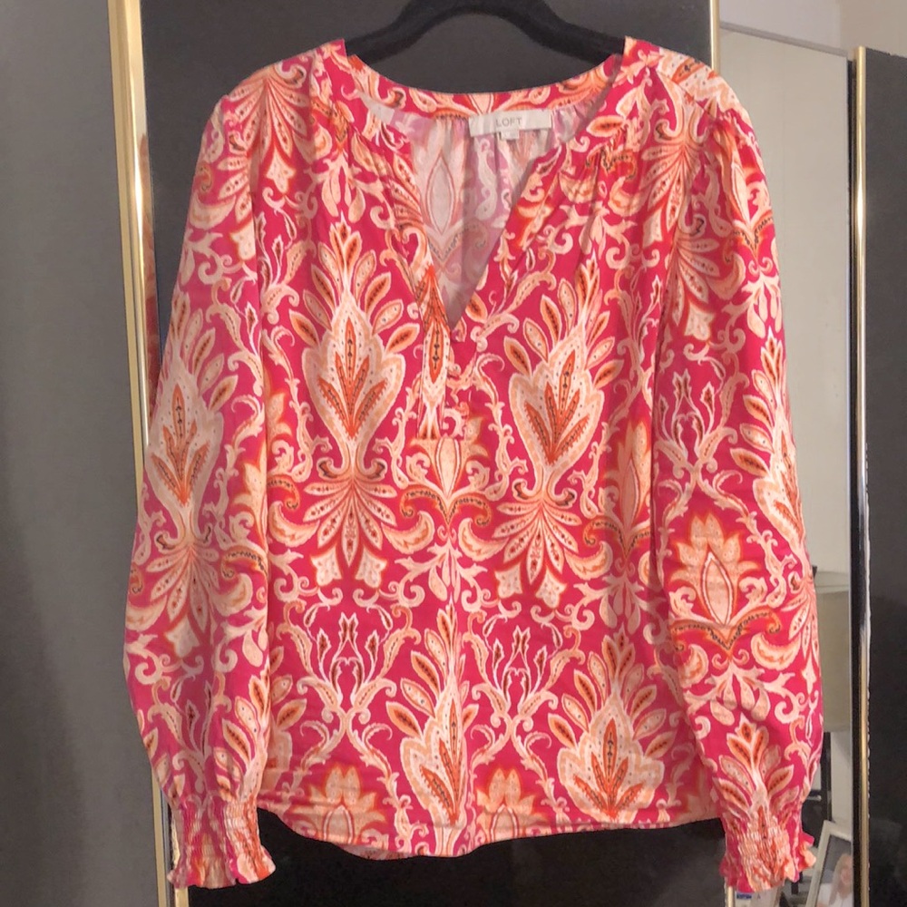 Beautiful Loft blouse